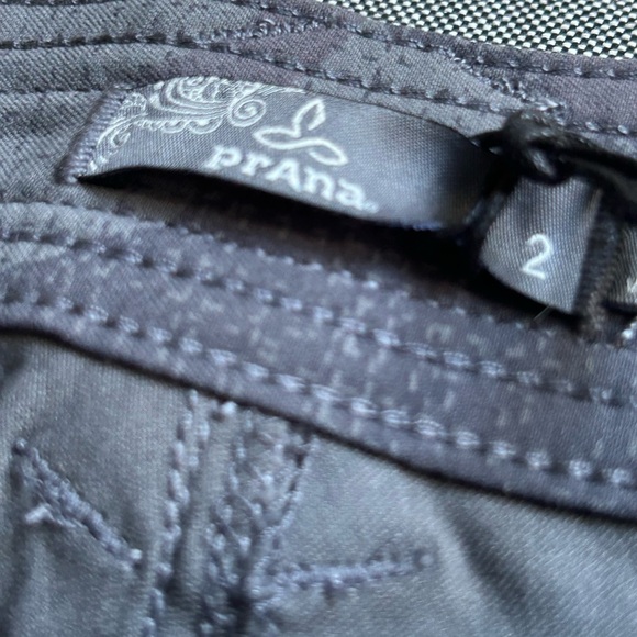 NWT- PrANa Women’s shorts - Picture 5 of 14